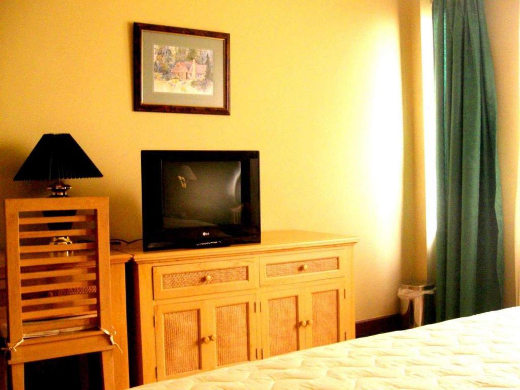 Green Wattana Hotel Sentul Богор Экстерьер фото
